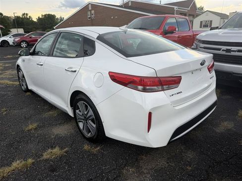 Used 2017 Kia Optima EX FWD image 24