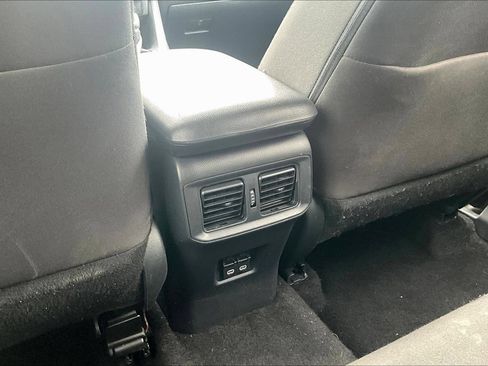 Used 2023 Toyota RAV4 SE AWD/4WD image 11