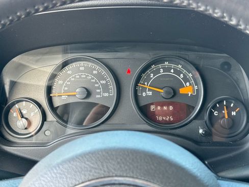 Used 2017 Jeep Patriot Latitude AWD/4WD image 33