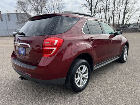 Used 2017 Chevrolet Equinox LT w/ Convenience Package image 8