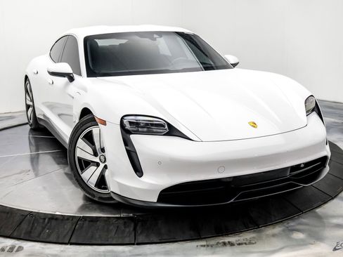 Used 2023 Porsche Taycan 4S AWD/4WD image 22