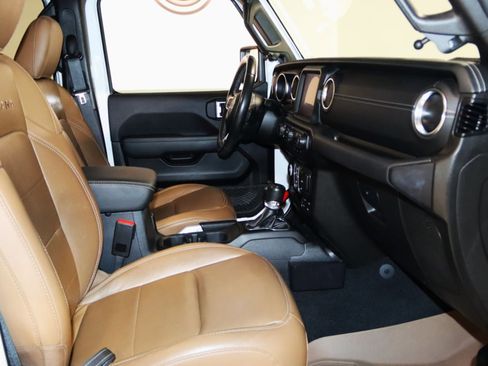 Used 2021 Jeep Wrangler Unlimited Sahara w/ Dual Top Group AWD/4WD image 66