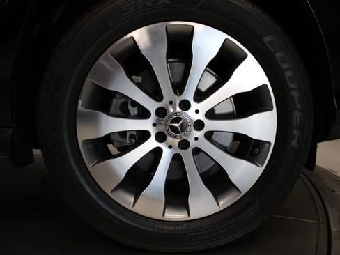Used 2018 Mercedes-Benz GLS 450 4MATIC image 34
