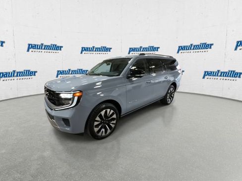New 2026 Ford Expedition Max Platinum w/ Driver's Package image 5