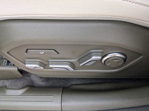 New 2025 Hyundai Santa Fe Calligraphy image 18