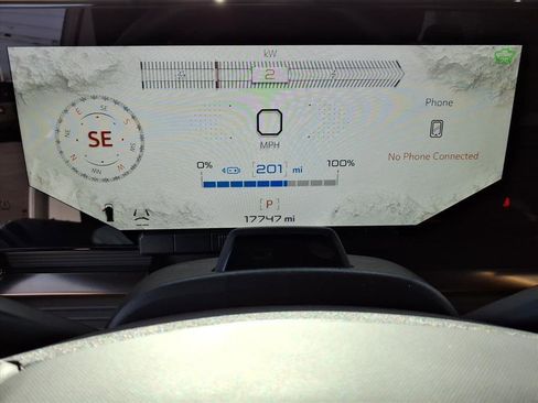 Used 2025 GMC Hummer EV 2X image 16