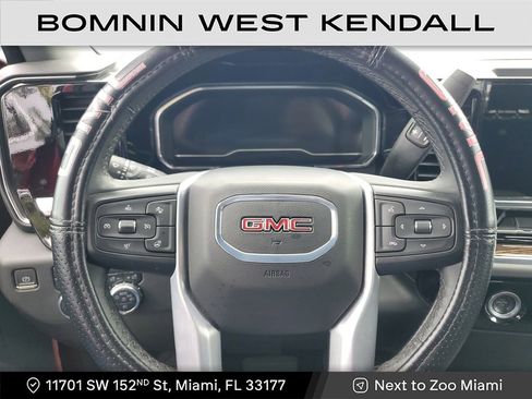 Used 2024 GMC Sierra 1500 Elevation image 12