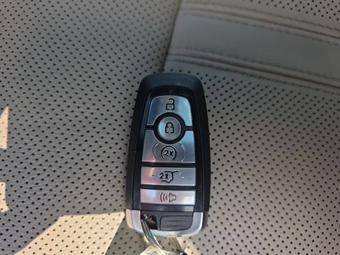 Used 2023 Ford Expedition Max Limited AWD/4WD image 36