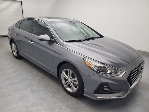 Used 2018 Hyundai Sonata Limited w/ Limited Ultimate Package 03 FWD image 11