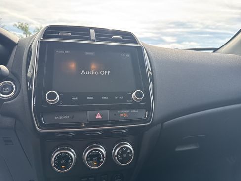 Used 2025 Mitsubishi Outlander Sport ES AWD/4WD image 10