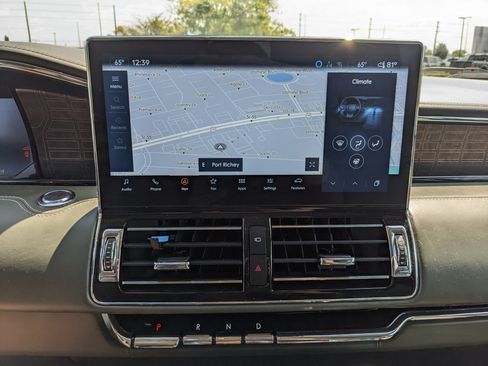 Used 2024 Lincoln Navigator Black Label AWD/4WD image 24