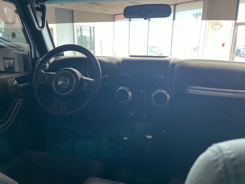 Used 2011 Jeep Wrangler Unlimited Sahara w/ Dual Top Group image 26