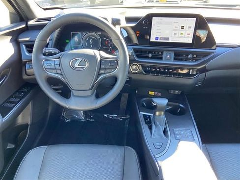 Used 2024 Lexus UX 250h AWD w/ Premium Package image 14