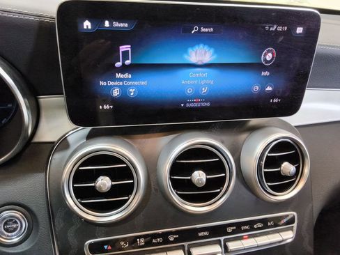 Used 2023 Mercedes-Benz GLC 300 4MATIC Coupe image 23