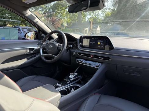 Used 2020 Hyundai Sonata SEL Plus w/ Tech Package FWD image 8