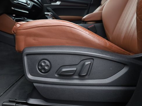 Used 2024 Audi Q5 2.0T Premium Plus image 24