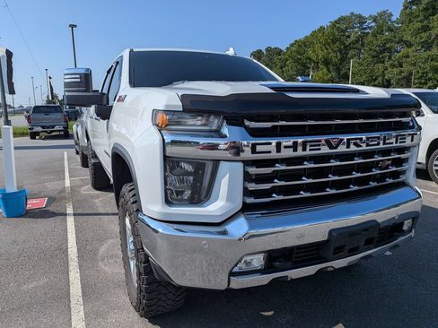 Used 2022 Chevrolet Silverado 2500 LTZ w/ LTZ Convenience Package AWD/4WD image 12