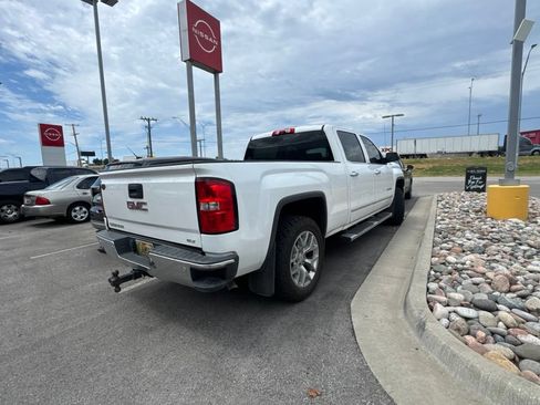 Used 2014 GMC Sierra 1500 SLT w/ SLT Crew Cab Value Package AWD/4WD image 5
