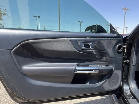 Used 2024 Ford Mustang Coupe RWD image 9