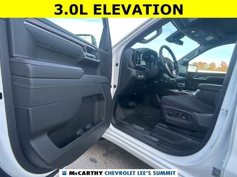 Certified 2025 GMC Sierra 1500 Elevation image 19