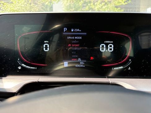 Certified 2023 Kia Telluride S w/ S Sunroof Package AWD/4WD image 26