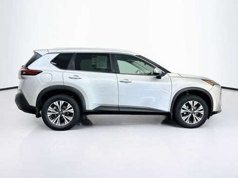 Used 2023 Nissan Rogue SV w/ SV Premium B Package AWD/4WD image 10