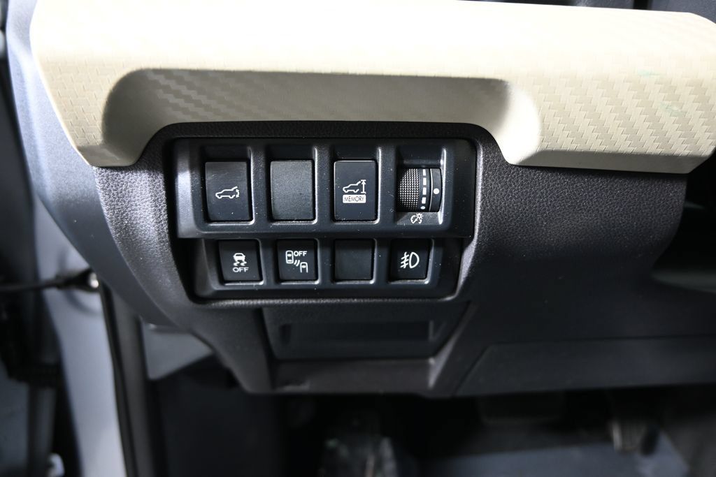 Used 2019 Subaru Ascent Premium w/ Popular Package #2 AWD/4WD image 24