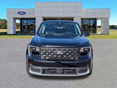 New 2026 Ford Maverick Lariat w/ 4K Tow Package AWD/4WD image 9