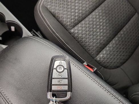 Used 2023 Ford Escape Active AWD/4WD image 19