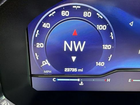 Used 2025 Chevrolet Silverado 1500 High Country w/ High Country Premium Package RWD image 3