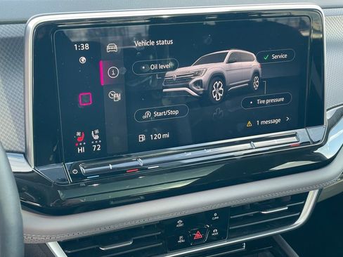 Certified 2025 Volkswagen Atlas Peak Edition SE image 20