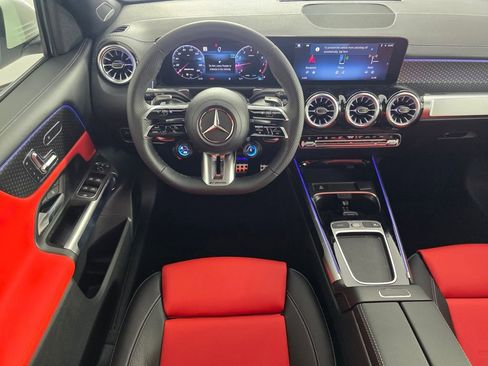 New 2026 Mercedes-Benz GLB 35 AMG 4MATIC image 10