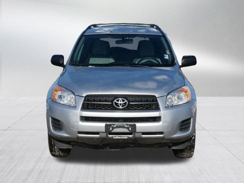 Used 2012 Toyota RAV4 4WD w/ Value Pkg image 2