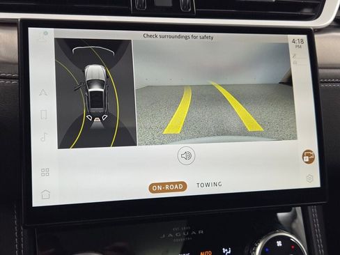 Used 2024 Jaguar F-PACE R-Dynamic S image 28