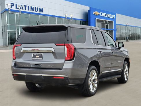 Certified 2021 GMC Yukon SLT w/ SLT Luxury Package image 6