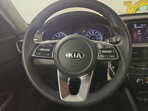 Used 2019 Kia Optima LX FWD image 14