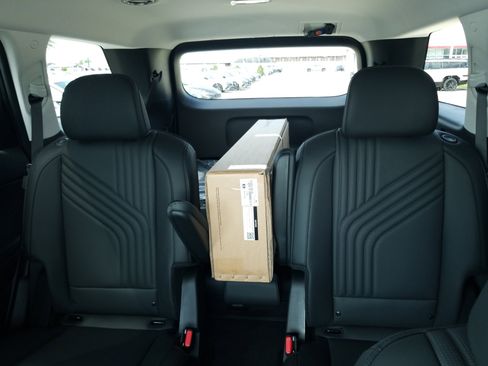 New 2026 Hyundai Palisade SEL Premium FWD image 19