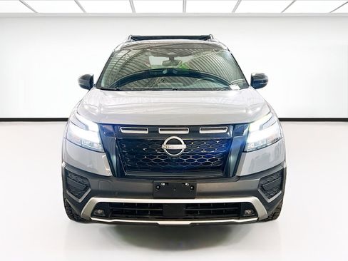 Used 2023 Nissan Pathfinder Rock Creek image 2