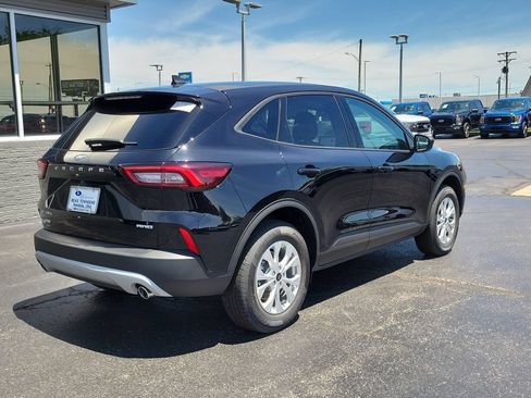 New 2026 Ford Escape Active w/ Cold Weather Package AWD/4WD image 3