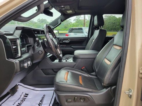 Used 2023 GMC Sierra 1500 AT4 w/ AT4 Premium Package image 23