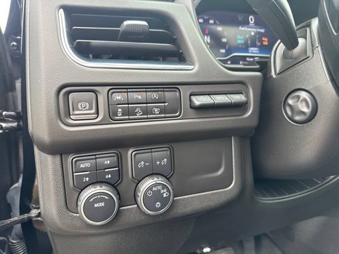 Used 2023 Chevrolet Suburban High Country w/ LPO, Illumination Package AWD/4WD image 35