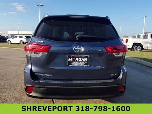 Used 2019 Toyota Highlander XLE FWD image 7
