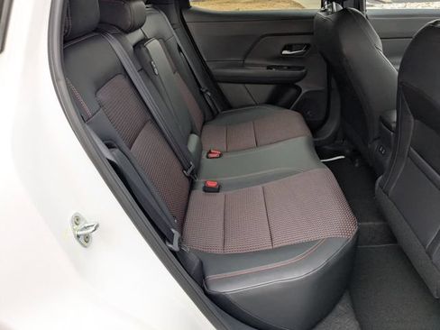 New 2026 Nissan Kicks SR w/ Cold Weather Package FWD image 28