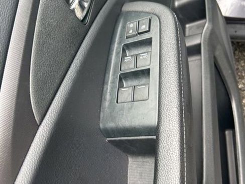 Used 2023 Honda Ridgeline RTL image 6