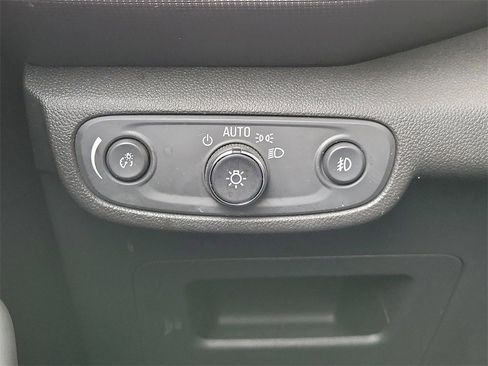 Used 2023 Chevrolet TrailBlazer LT w/ Convenience Package image 11