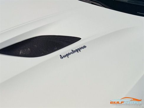Used 2019 Aston Martin DBS Superleggera RWD image 4