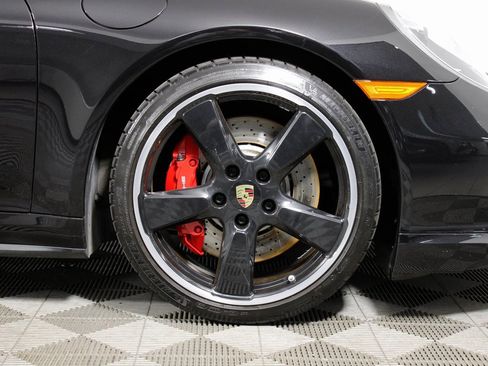 Used 2016 Porsche 911 Turbo image 39