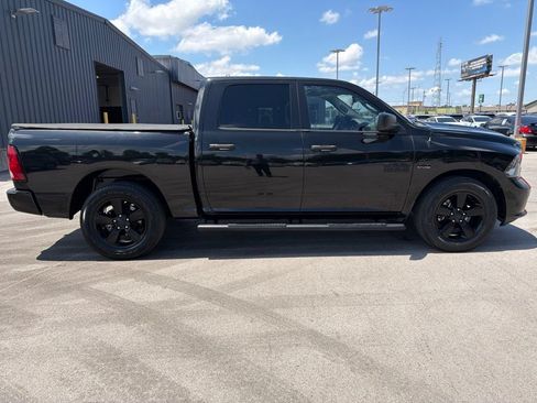 Used 2016 RAM 1500 Express w/ Black Ram 1500 Express Group RWD image 4