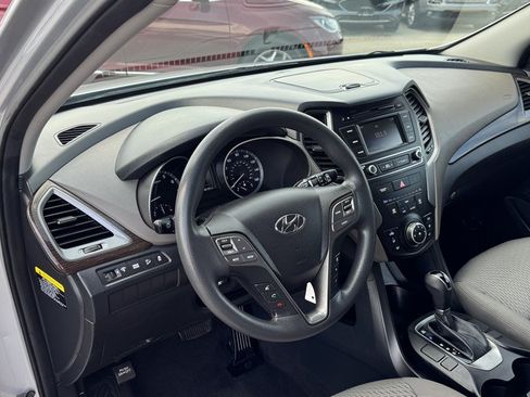 Used 2018 Hyundai Santa Fe Sport FWD image 15