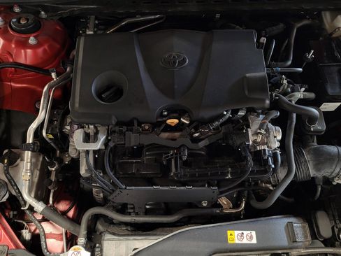 Used 2022 Toyota Camry SE FWD image 30